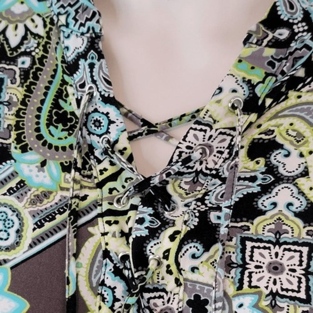 Ruby Rd. Multi Color Lace‎ Up Front Top - Picture 3 of 11